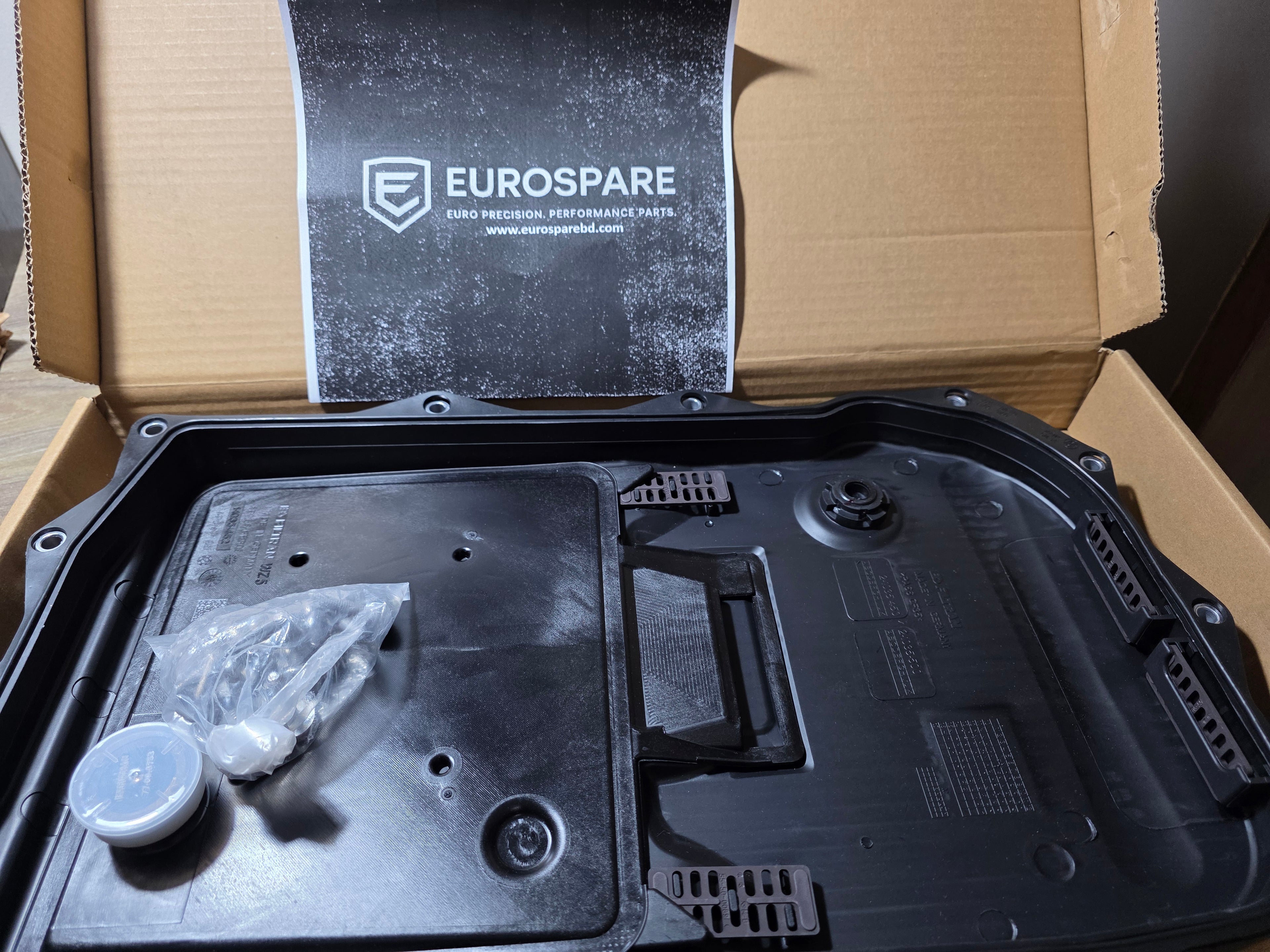 BMW 8HP Oil Pan and Filter Kit - BMW 24115A13115