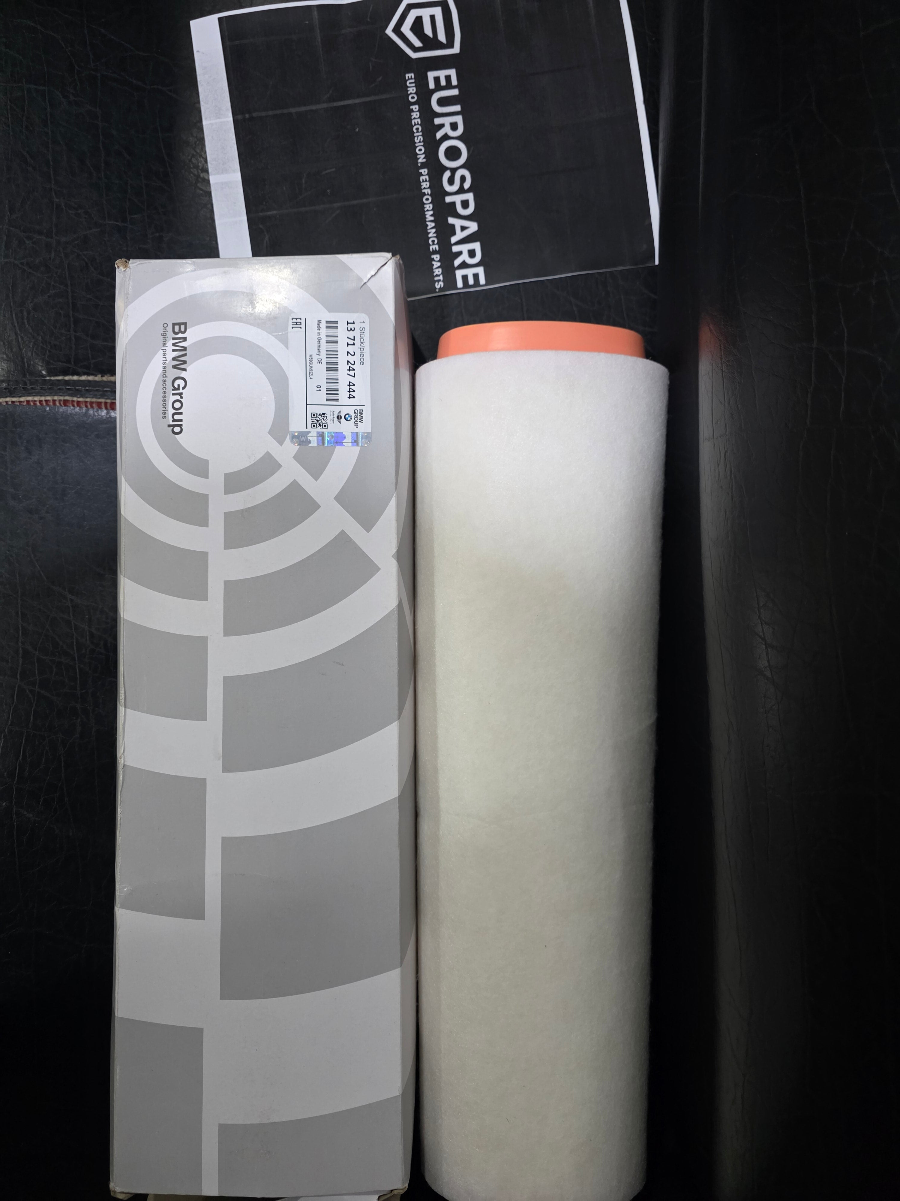 Air Filter – BMW 3 Series E46/E90/E91/E92/E93; 5 Series E39/E60/E61; 7 Series E38/E65/E66; X3 E83; X5 E53/E70; X6 E71 – M57 Diesel Engines – 13712247444