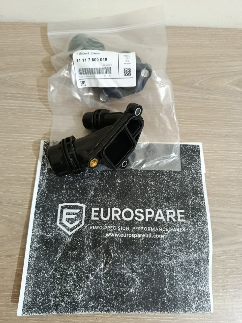 Engine Outlet Connector Pipe – BMW 5 Series E60/E61 520d (2003–2010), BMW 3 Series E90/E91/E92/E93 318d/320d (2005–2012), BMW 1 Series E87/E88 118d/120d (2004–2011) – Part 11117800048