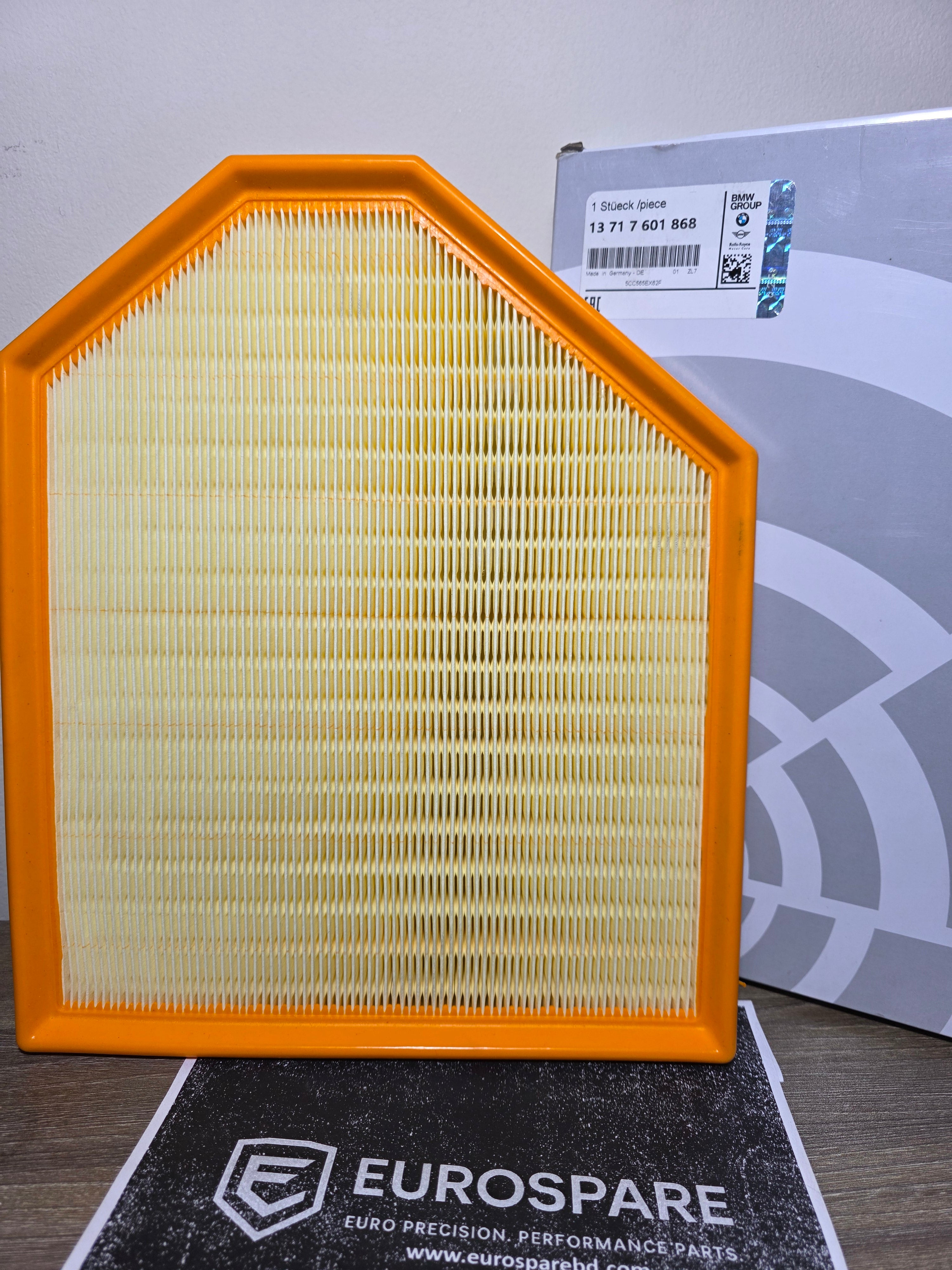 Air Filter – BMW X3 F25 (2010–2017) ; X4 F26 (2014–2018) – 13717601868